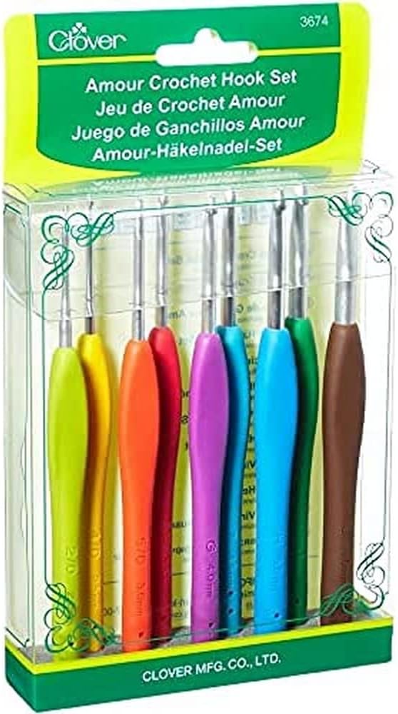 Clover 3674 Amour Crochet Hook Set