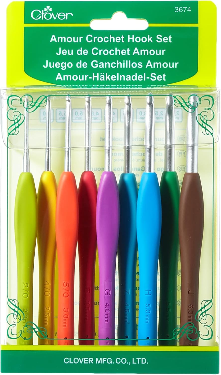 Clover 3674 Amour Crochet Hook Set